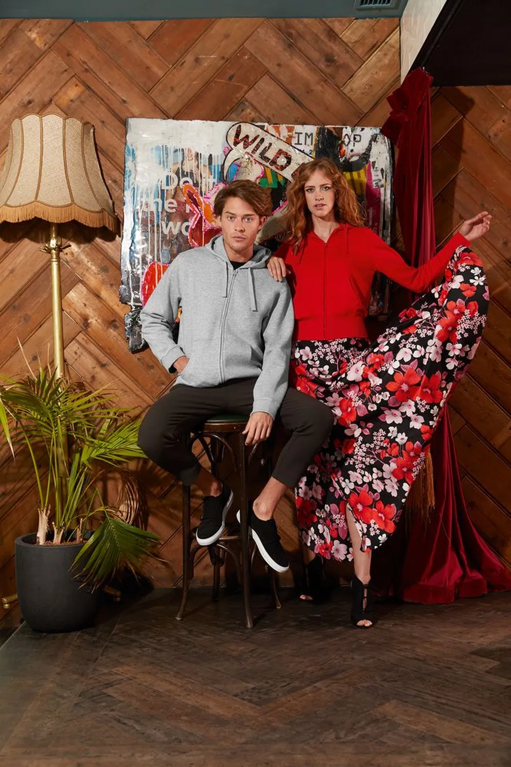 Толстовка женская Hooded Full Zip красная, размер L заказать онлайн с вашим дизайном на заказ в Москве и области