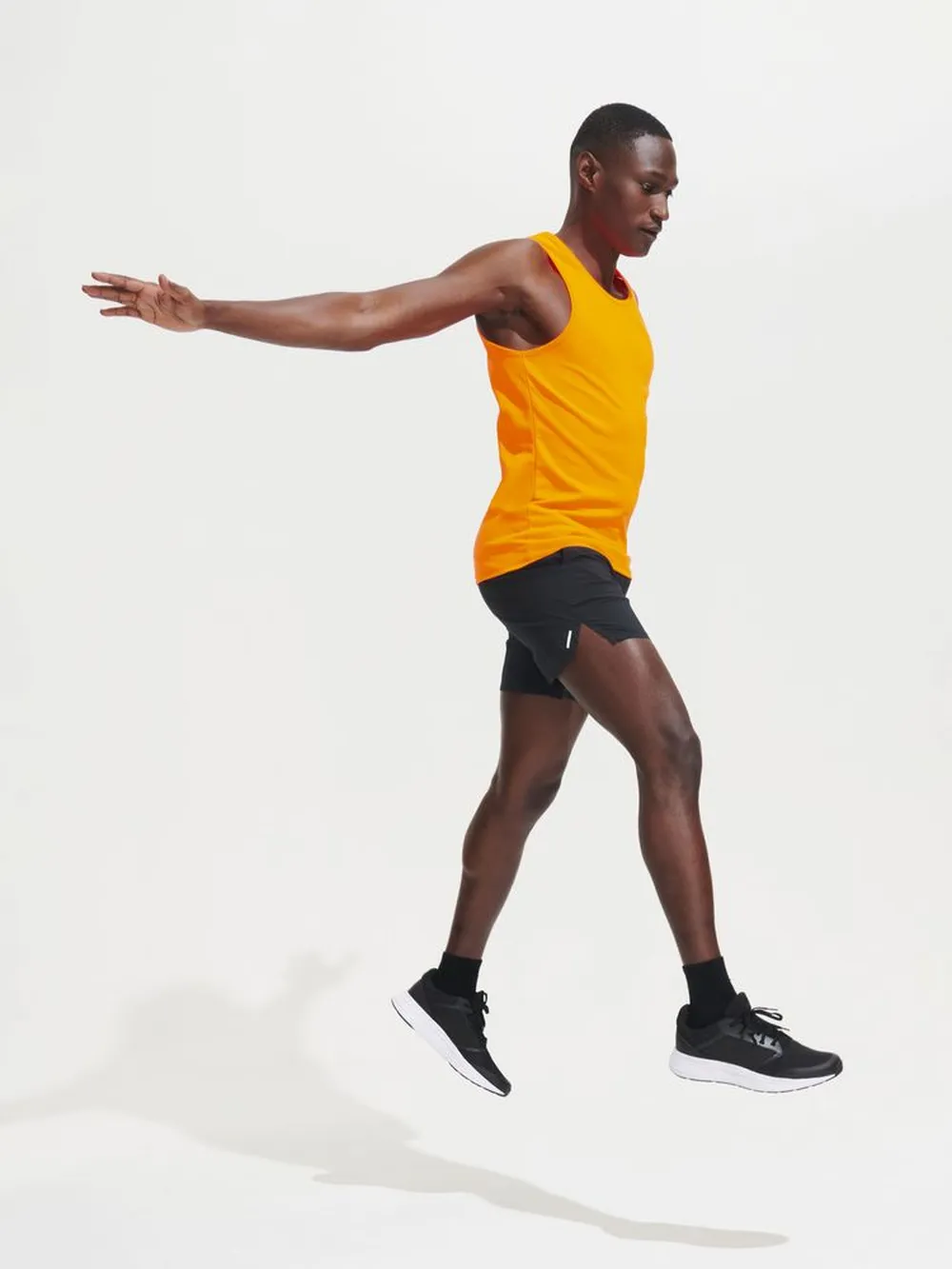 Майка мужская Sporty TT Men оранжевый неон, размер L заказать онлайн с вашим дизайном на заказ в Москве и области