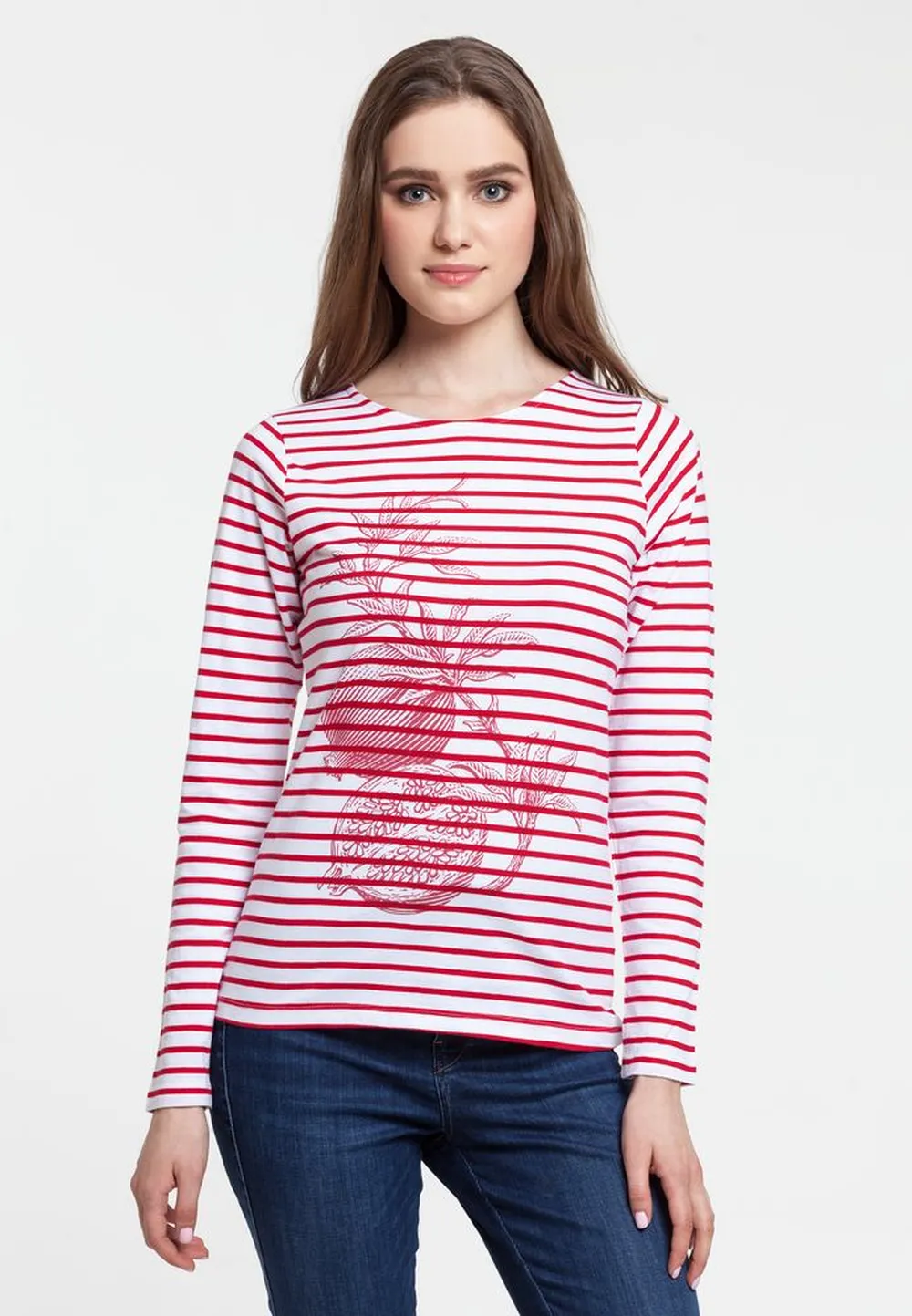 Футболка женская Grand Granat, белая с красным, размер L заказать онлайн с вашим дизайном на заказ в Москве и области