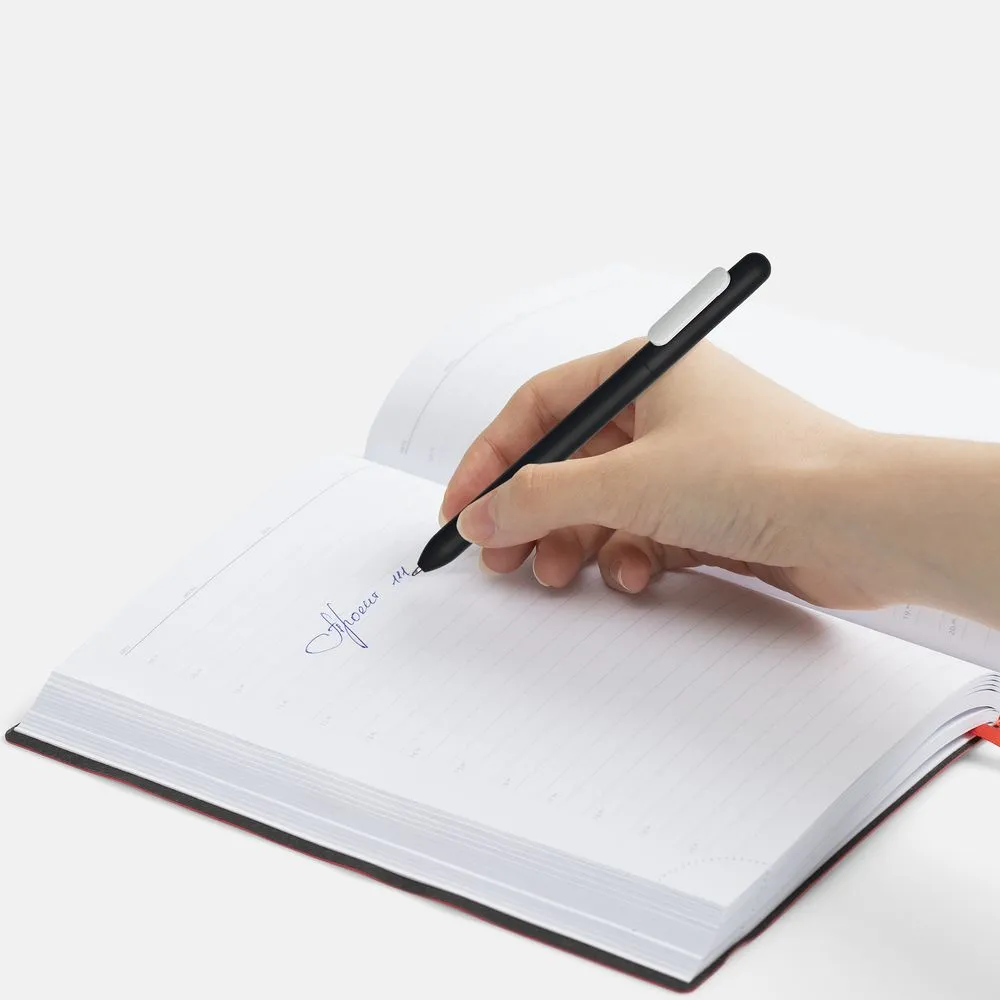 Ручка шариковая Swiper Soft Touch, черная с белым заказать онлайн с вашим дизайном на заказ в Москве и области