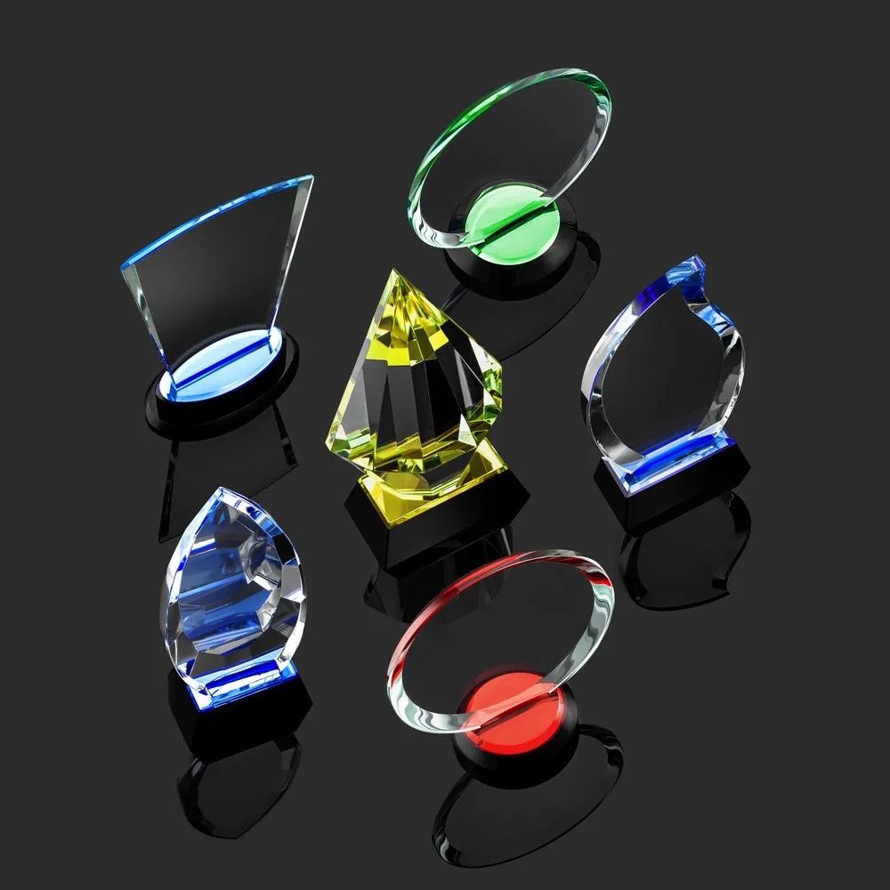 Награда Neon Emerald, в подарочной коробке заказать онлайн с вашим дизайном на заказ в Москве и области