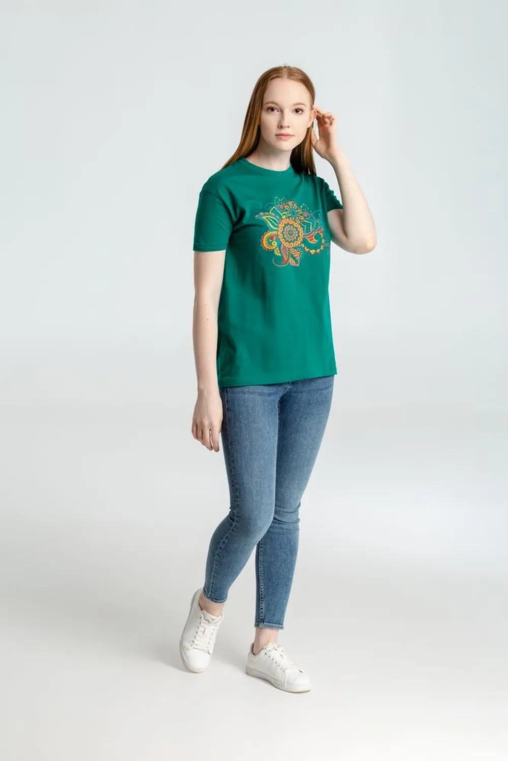 Футболка «Узор», зеленая заказать онлайн с вашим дизайном на заказ в Москве и области