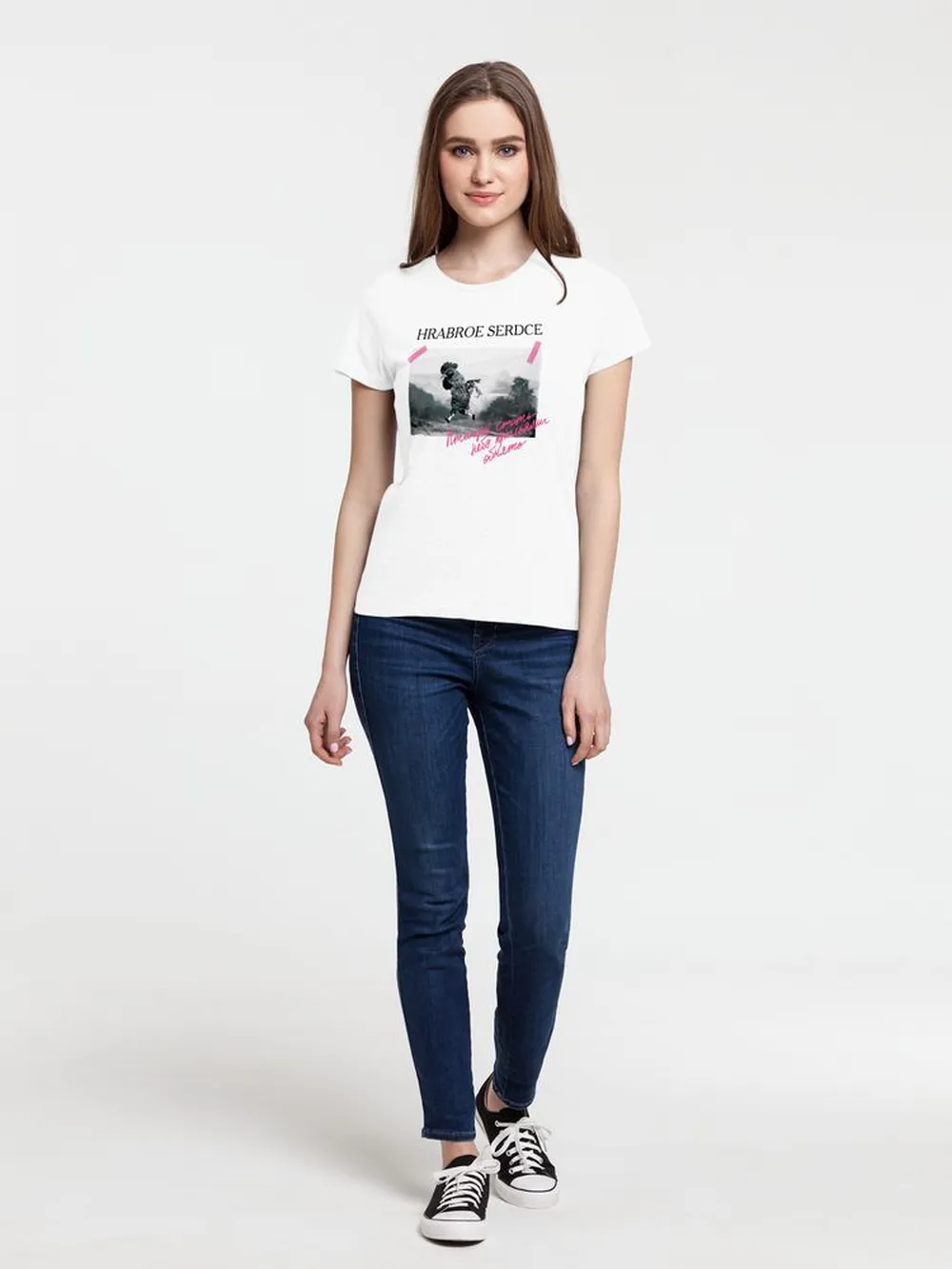 Футболка женская «Храброе сердце», белая, размер L заказать онлайн с вашим дизайном на заказ в Москве и области