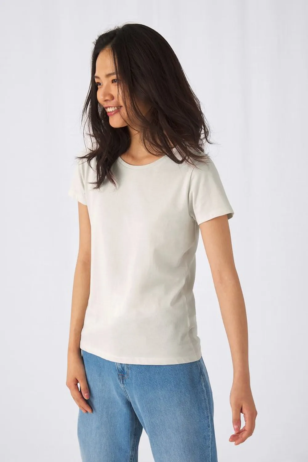 Футболка женская E150 Inspire (Organic), серо-зеленая заказать онлайн с вашим дизайном на заказ в Москве и области