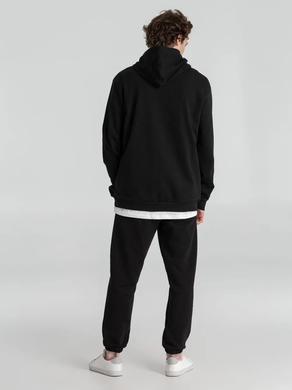 Толстовка с капюшоном унисекс Hoodie, черная заказать онлайн с вашим дизайном на заказ в Москве и области