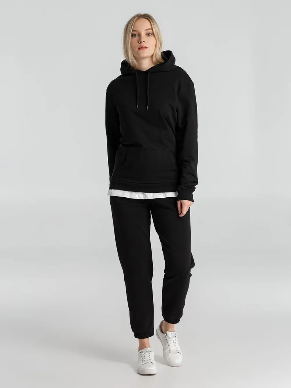 Толстовка с капюшоном унисекс Hoodie, черная заказать онлайн с вашим дизайном на заказ в Москве и области