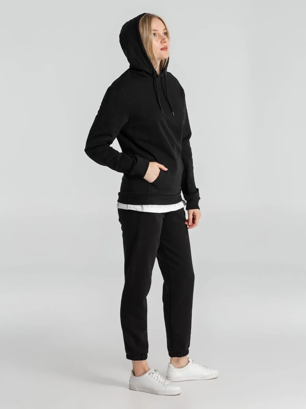 Толстовка с капюшоном унисекс Hoodie, черная заказать онлайн с вашим дизайном на заказ в Москве и области