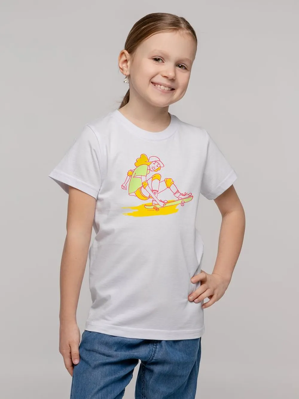 Футболка детская Skateboard, белая, 6 лет заказать онлайн с вашим дизайном на заказ в Москве и области