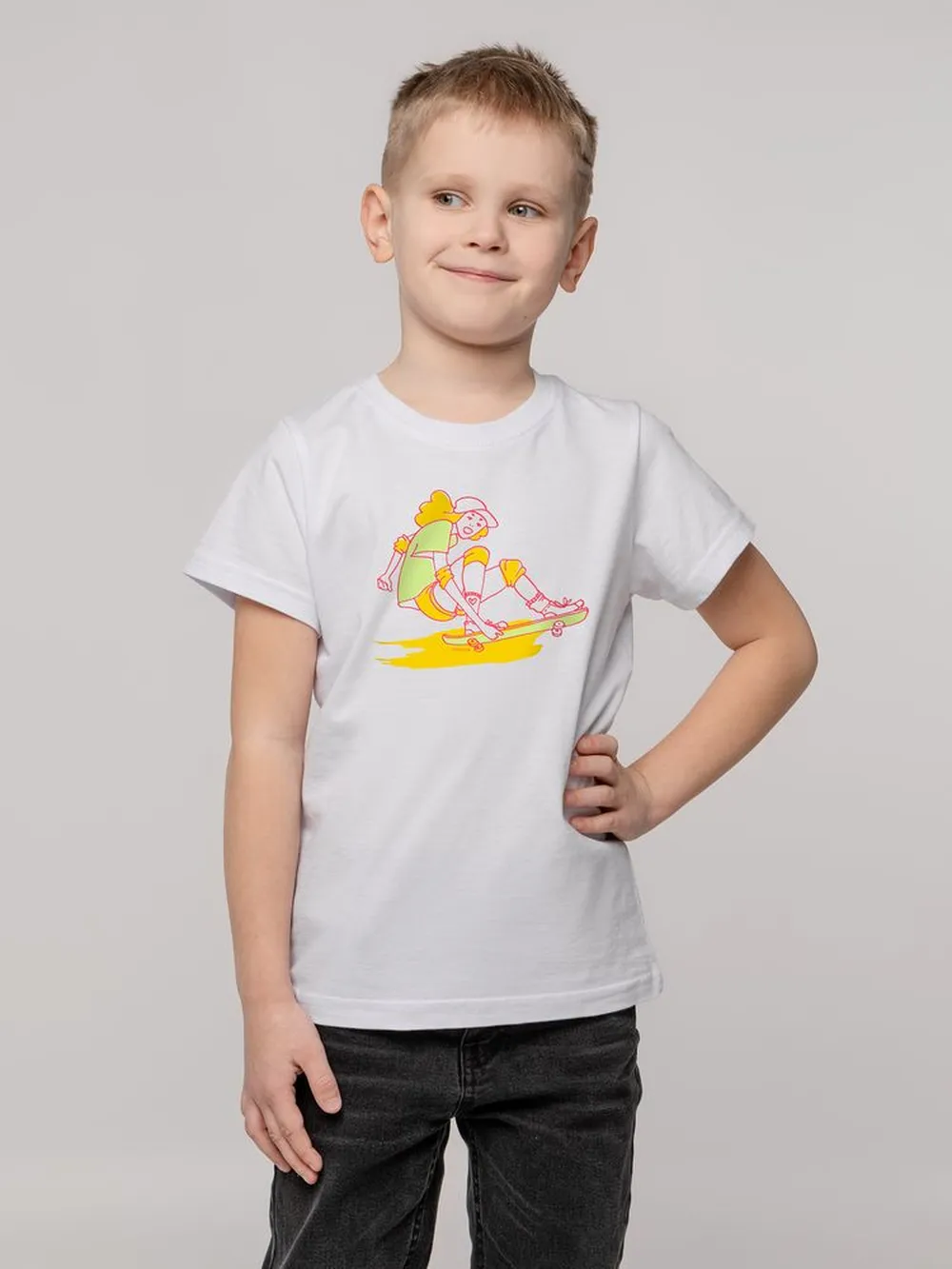 Футболка детская Skateboard, белая, 10 лет заказать онлайн с вашим дизайном на заказ в Москве и области