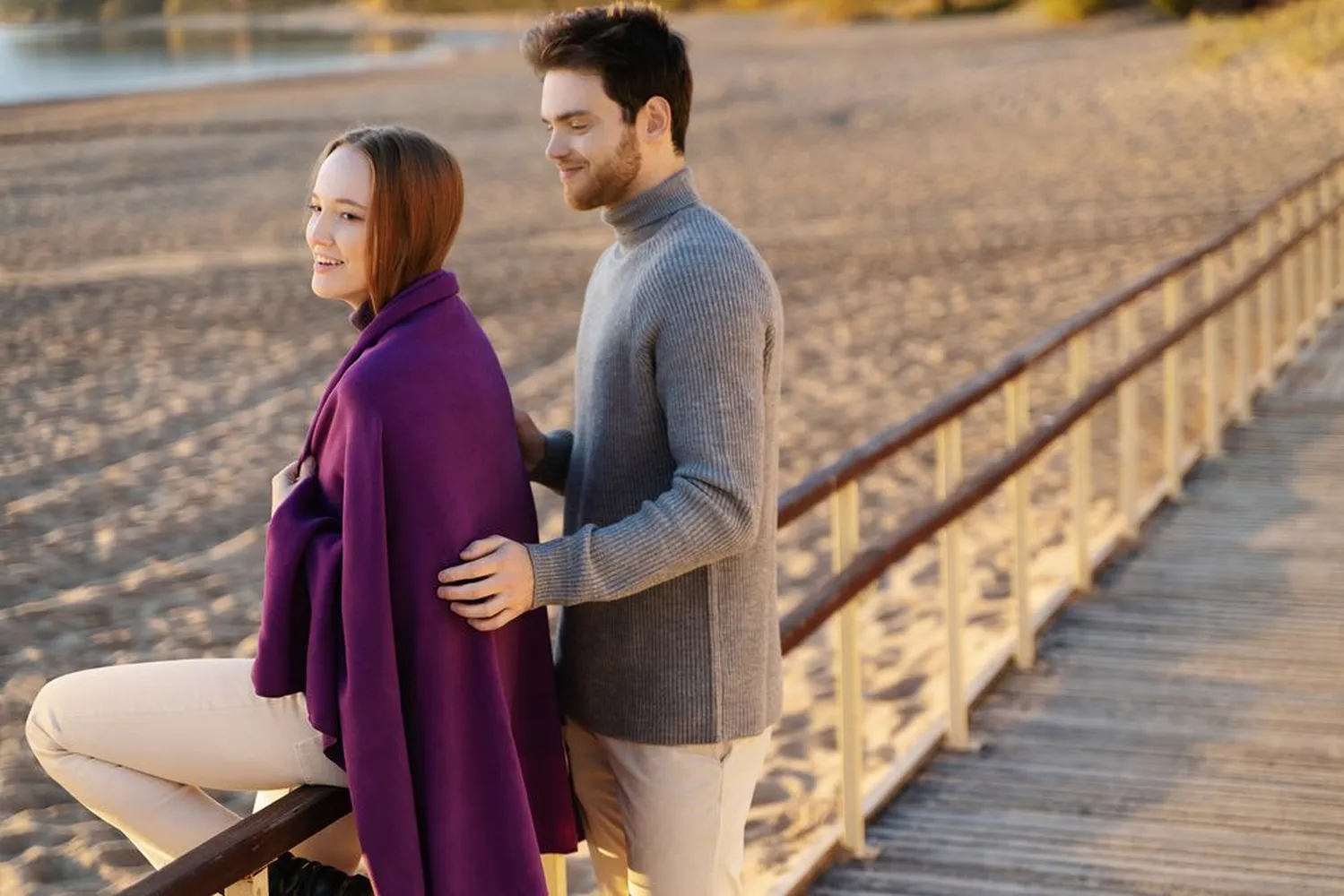 Флисовый плед Warm&Peace, желтый заказать онлайн с вашим дизайном на заказ в Москве и области