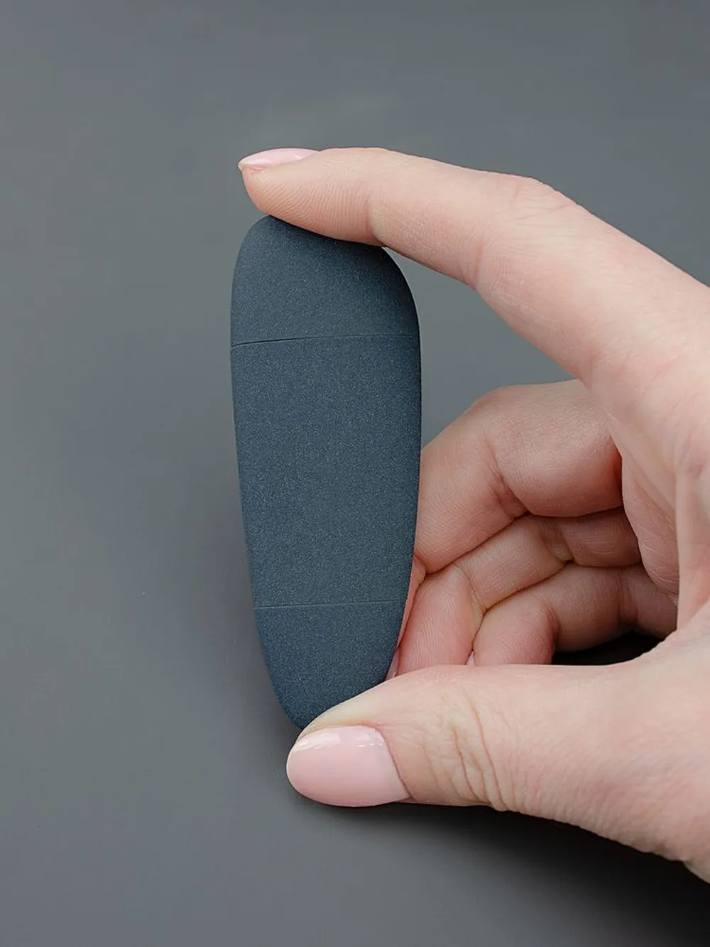 Флешка Pebble Universal, USB 3.0, серо-синяя, 32 Гб заказать онлайн с вашим дизайном на заказ в Москве и области