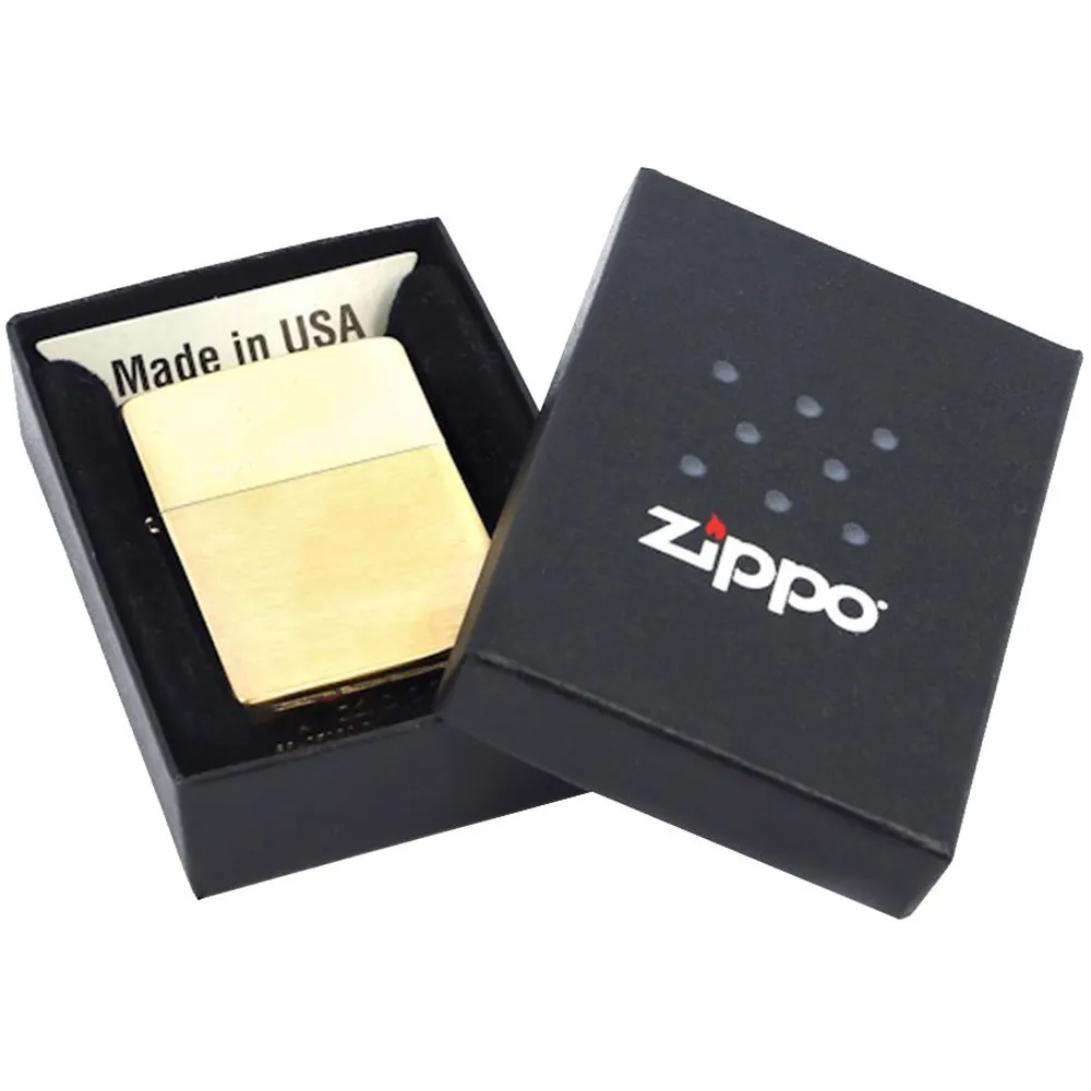 Зажигалка Zippo Classic Brushed, золотистая заказать онлайн с вашим дизайном на заказ в Москве и области