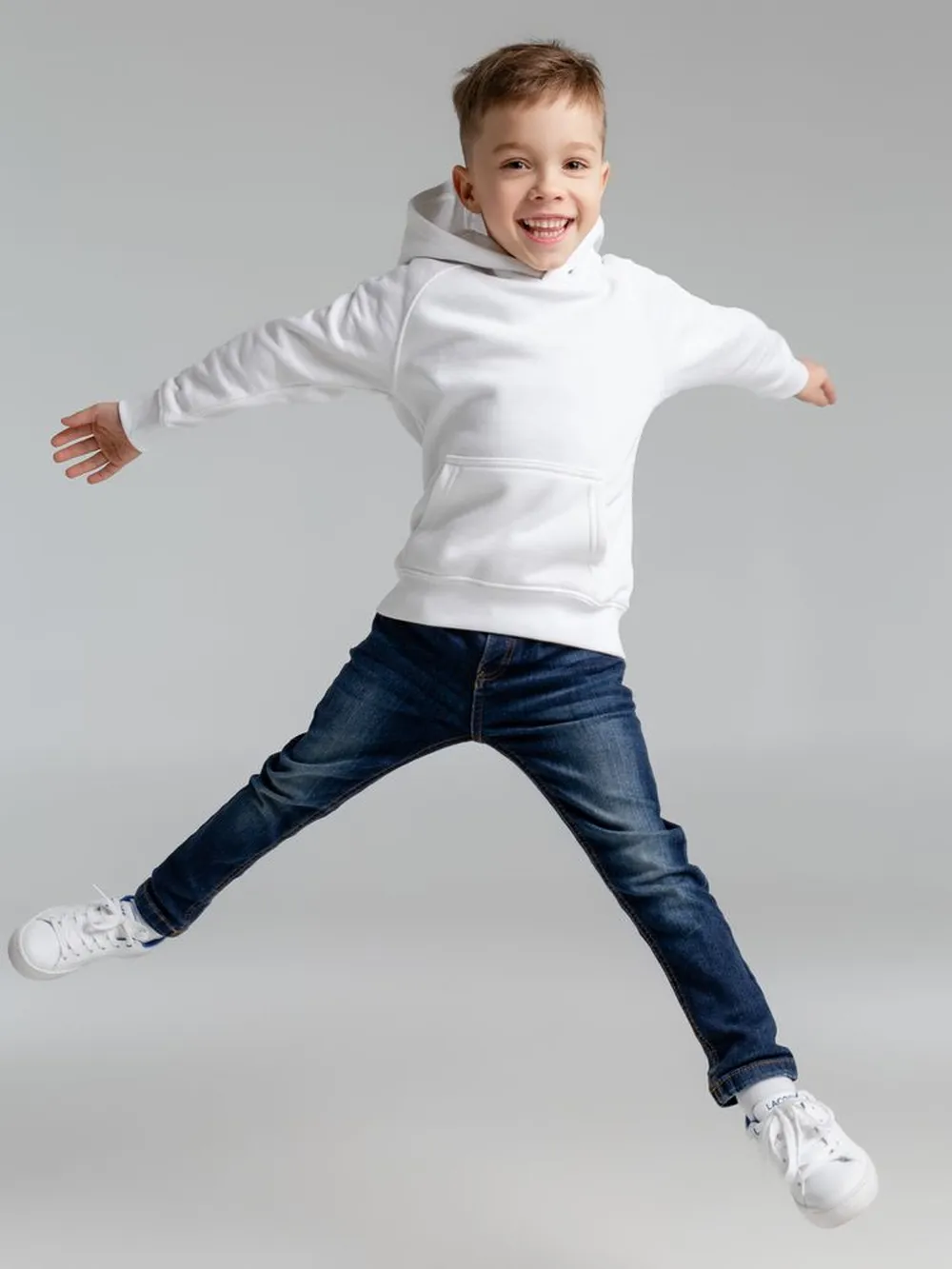 Толстовка детская Stellar Kids, белая, на рост 118-128 см (8 лет) заказать онлайн с вашим дизайном на заказ в Москве и области