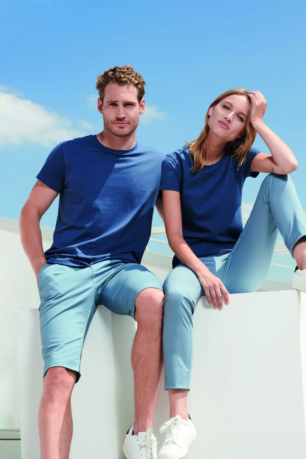 Футболка мужская Crusader Men, светло-серый меланж, размер M заказать онлайн с вашим дизайном на заказ в Москве и области