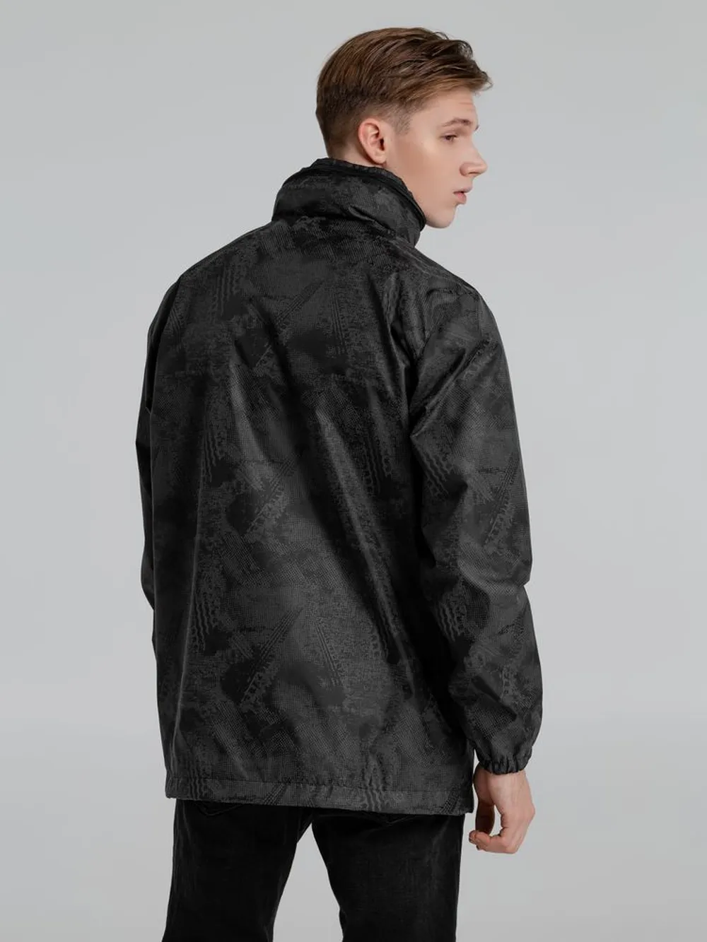 Ветровка светоотражающая Finvind, темно-серая заказать онлайн с вашим дизайном на заказ в Москве и области