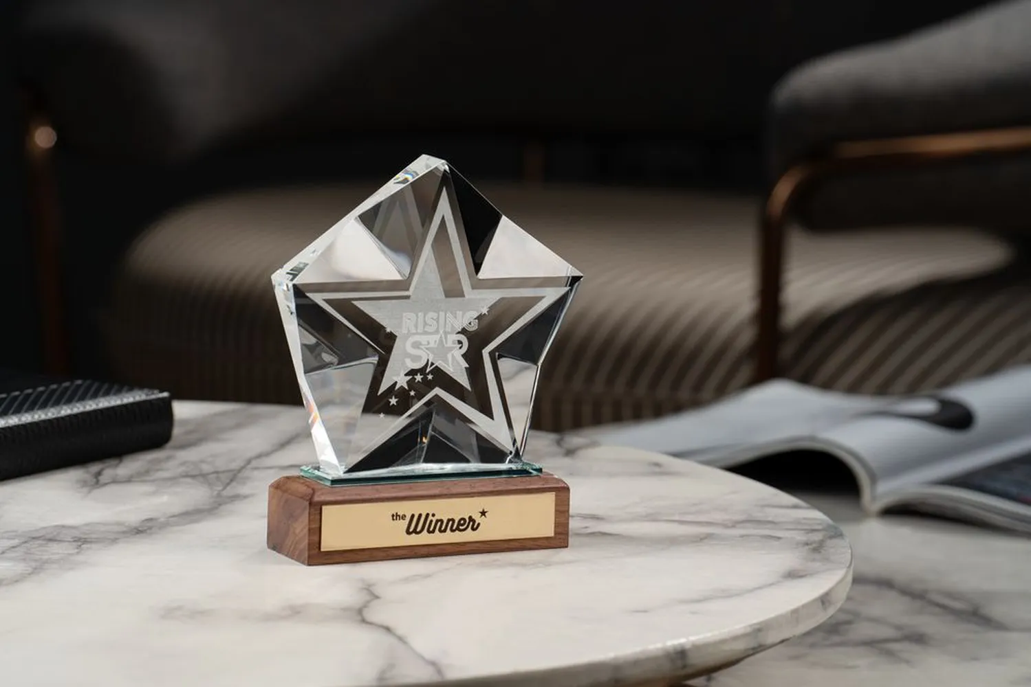 Стела Star Wood, в подарочной коробке заказать онлайн с вашим дизайном на заказ в Москве и области