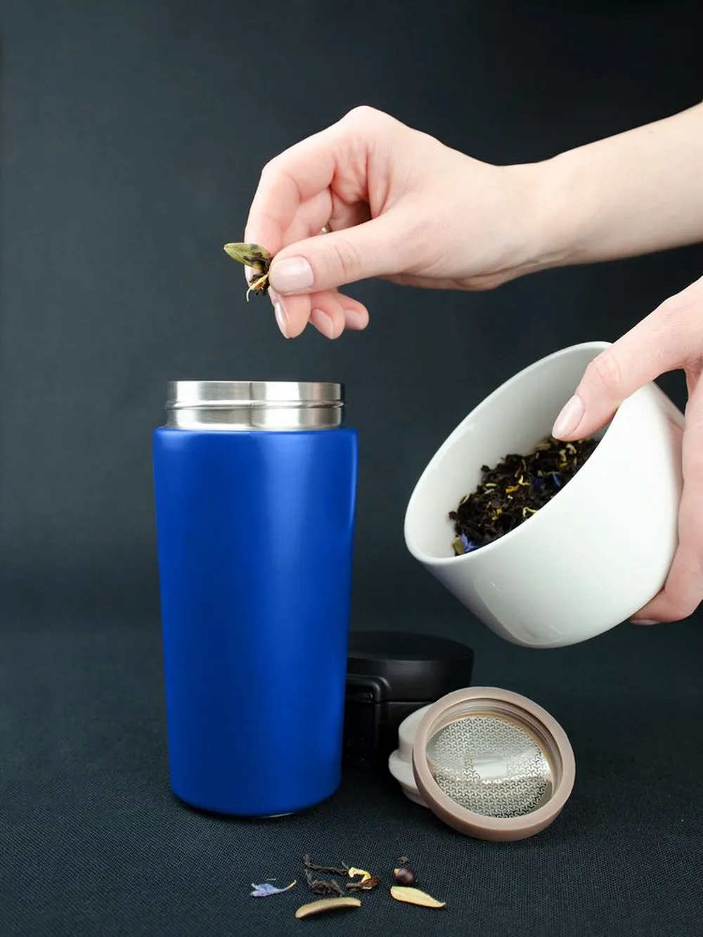 Термостакан с ситечком No Leak Infuser, синий заказать онлайн с вашим дизайном на заказ в Москве и области