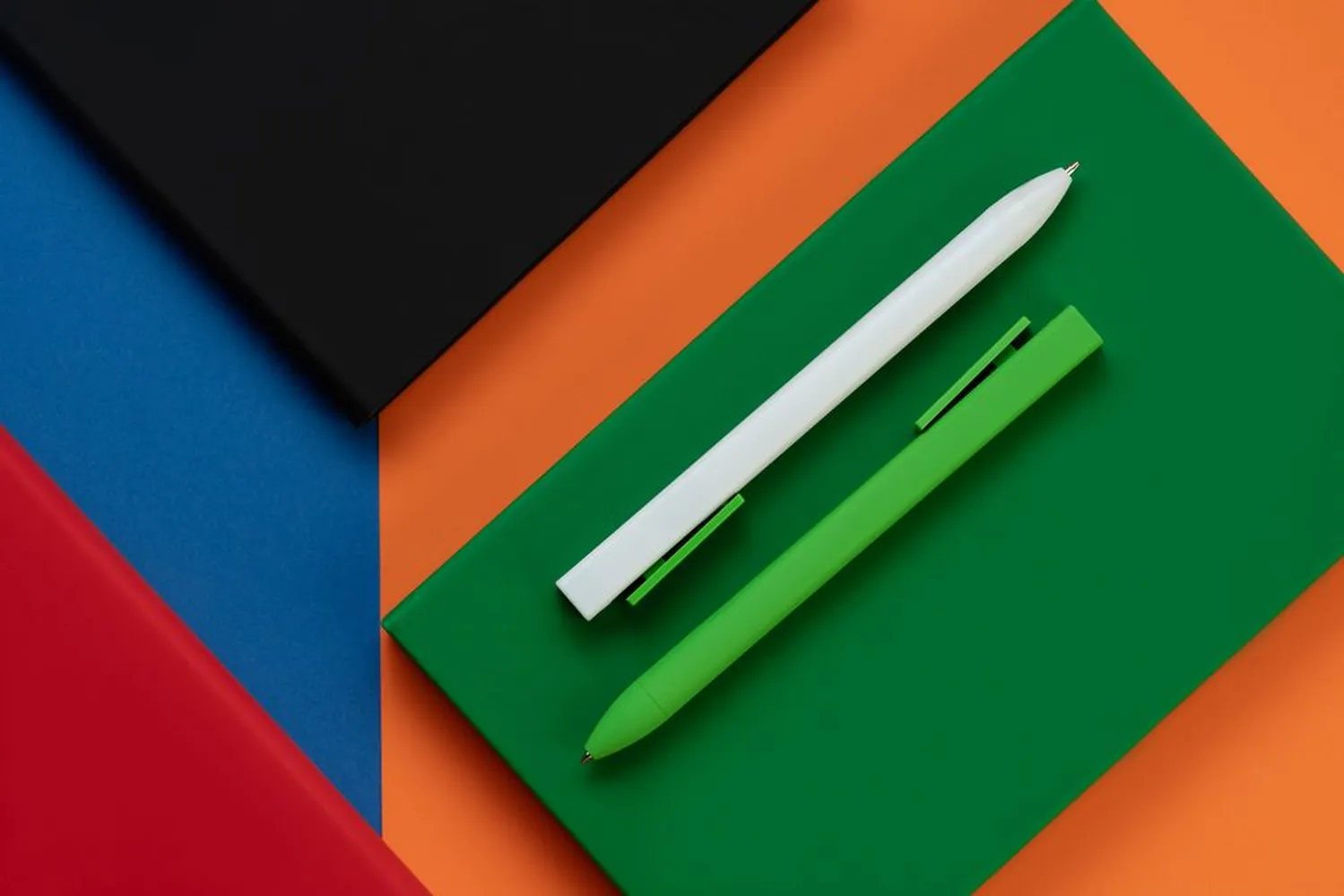Ручка шариковая Swiper SQ Soft Touch, зеленая заказать онлайн с вашим дизайном на заказ в Москве и области