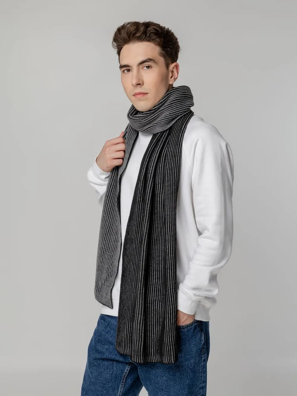 Шарф Nobilis, черный с серым меланжем заказать онлайн с вашим дизайном на заказ в Москве и области