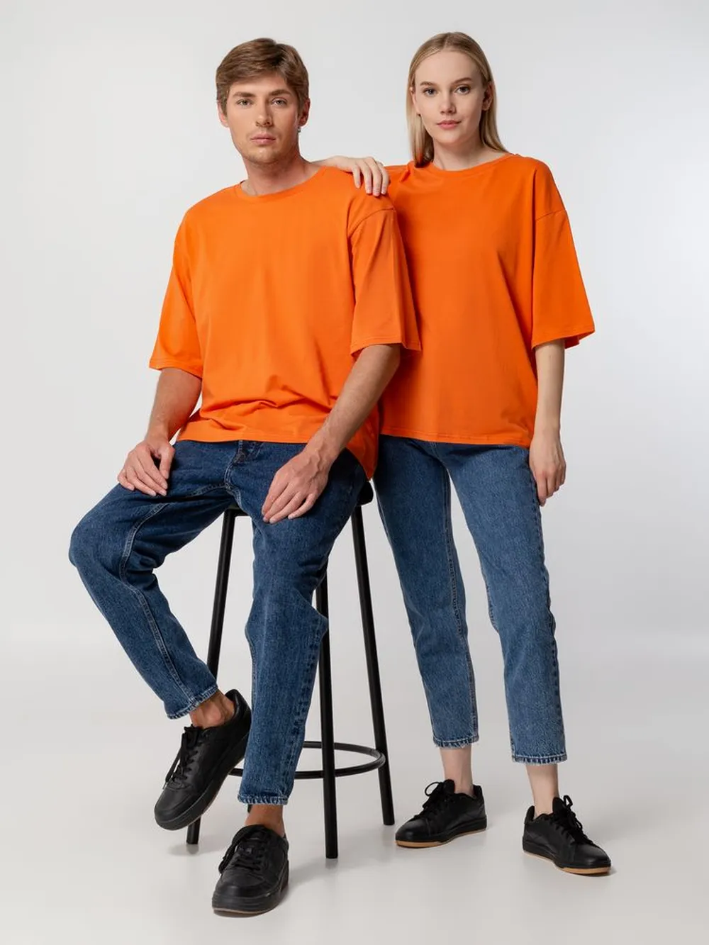 Футболка унисекс оверсайз Street Vibes, оранжевая, размер XL/XXL заказать онлайн с вашим дизайном на заказ в Москве и области