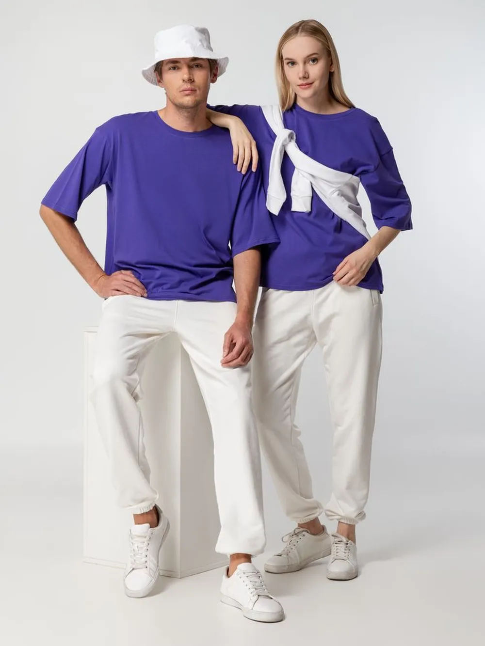 Футболка унисекс оверсайз Street Vibes, фиолетовая заказать онлайн с вашим дизайном на заказ в Москве и области