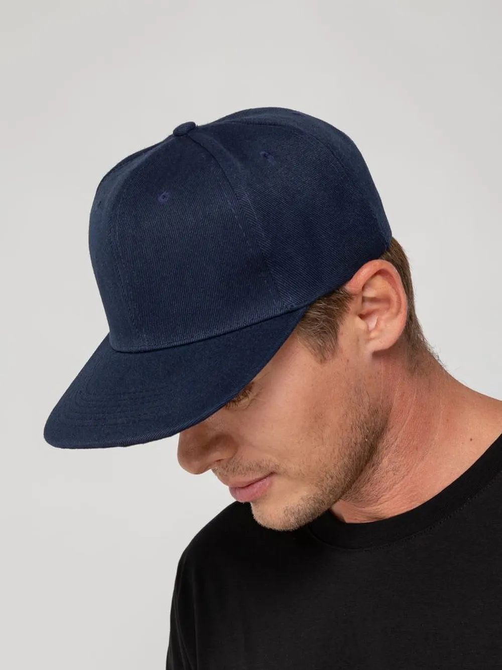 Бейсболка Snapback с прямым козырьком, темно-синяя заказать онлайн с вашим дизайном на заказ в Москве и области