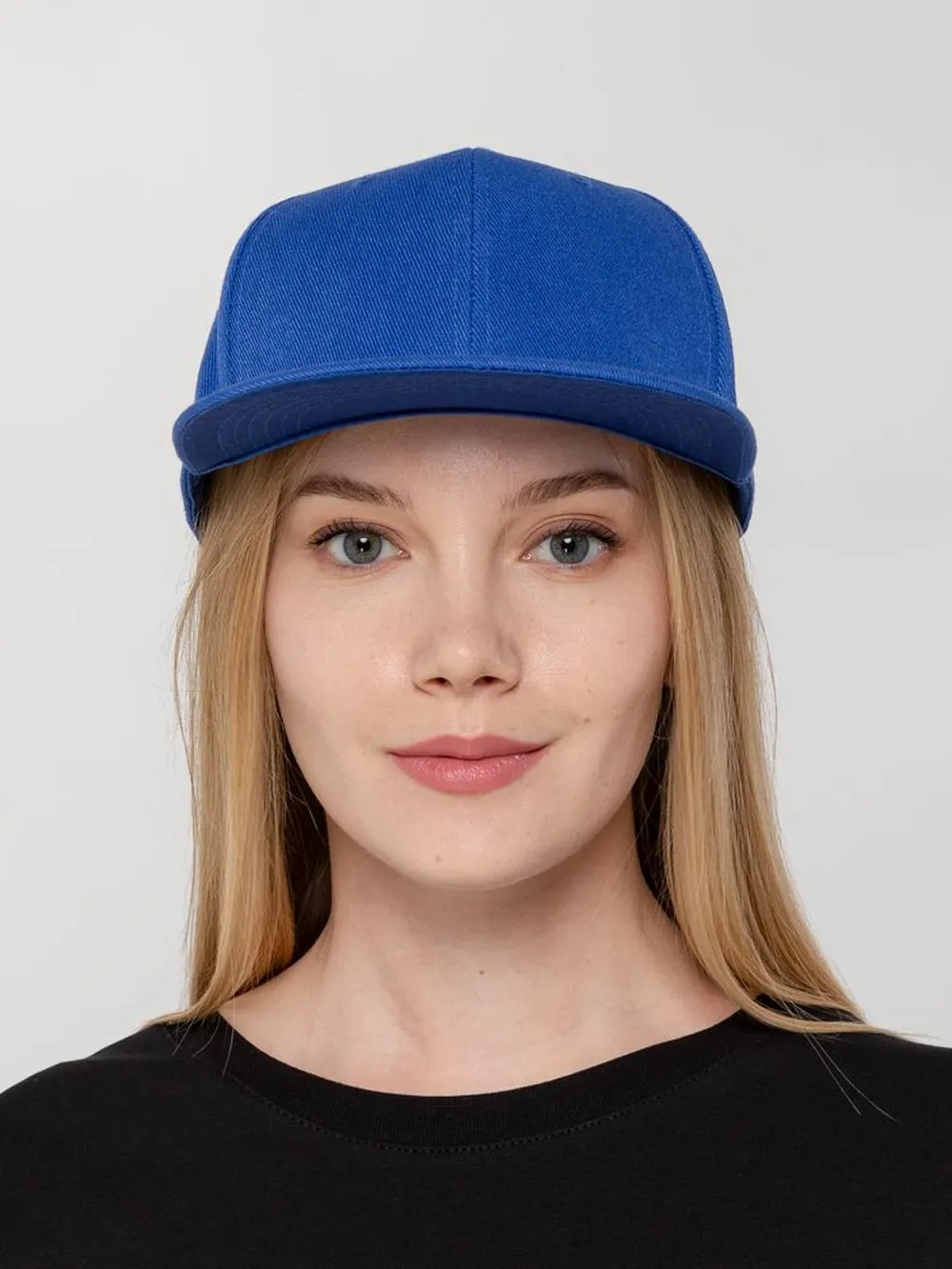 Бейсболка Snapback с прямым козырьком, ярко-синяя заказать онлайн с вашим дизайном на заказ в Москве и области