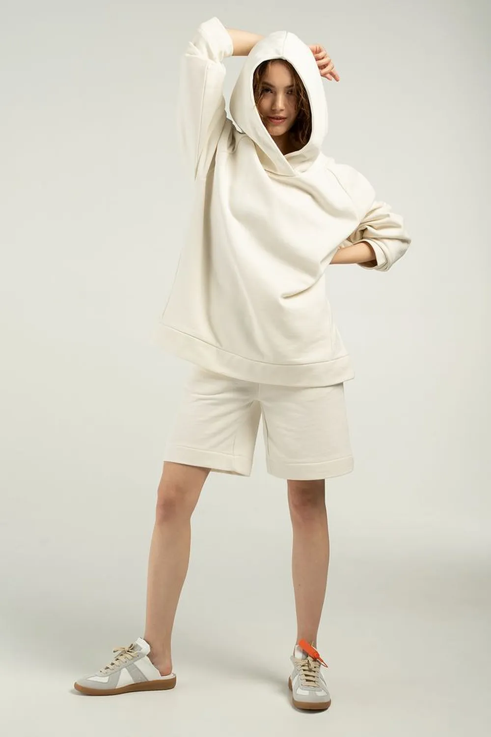 Худи унисекс H1, молочно-белое, размер XL/XXL заказать онлайн с вашим дизайном на заказ в Москве и области