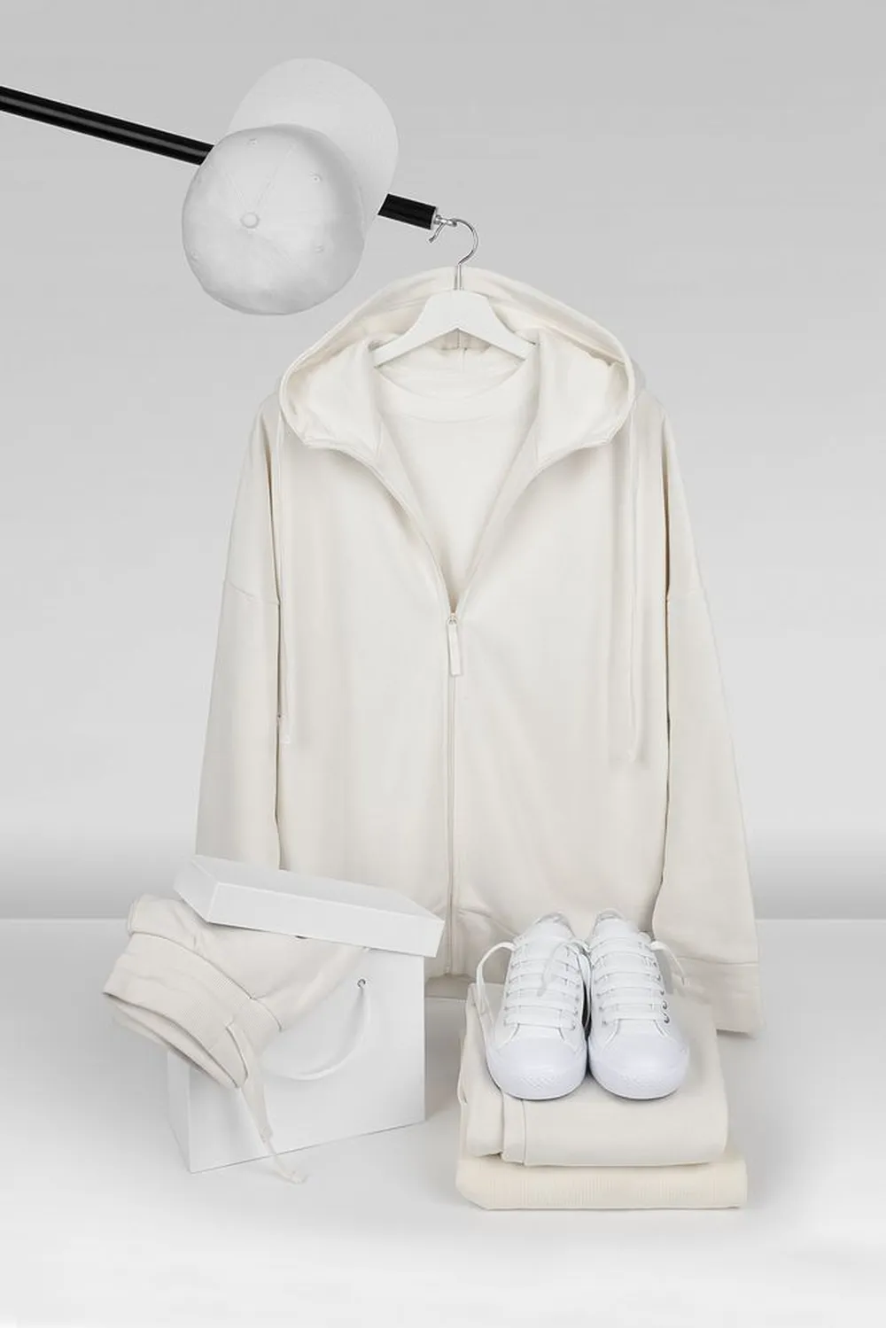 Джоггеры J2, молочно-белые заказать онлайн с вашим дизайном на заказ в Москве и области