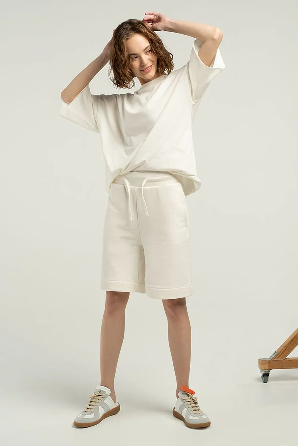 Шорты J3, молочно-белые заказать онлайн с вашим дизайном на заказ в Москве и области