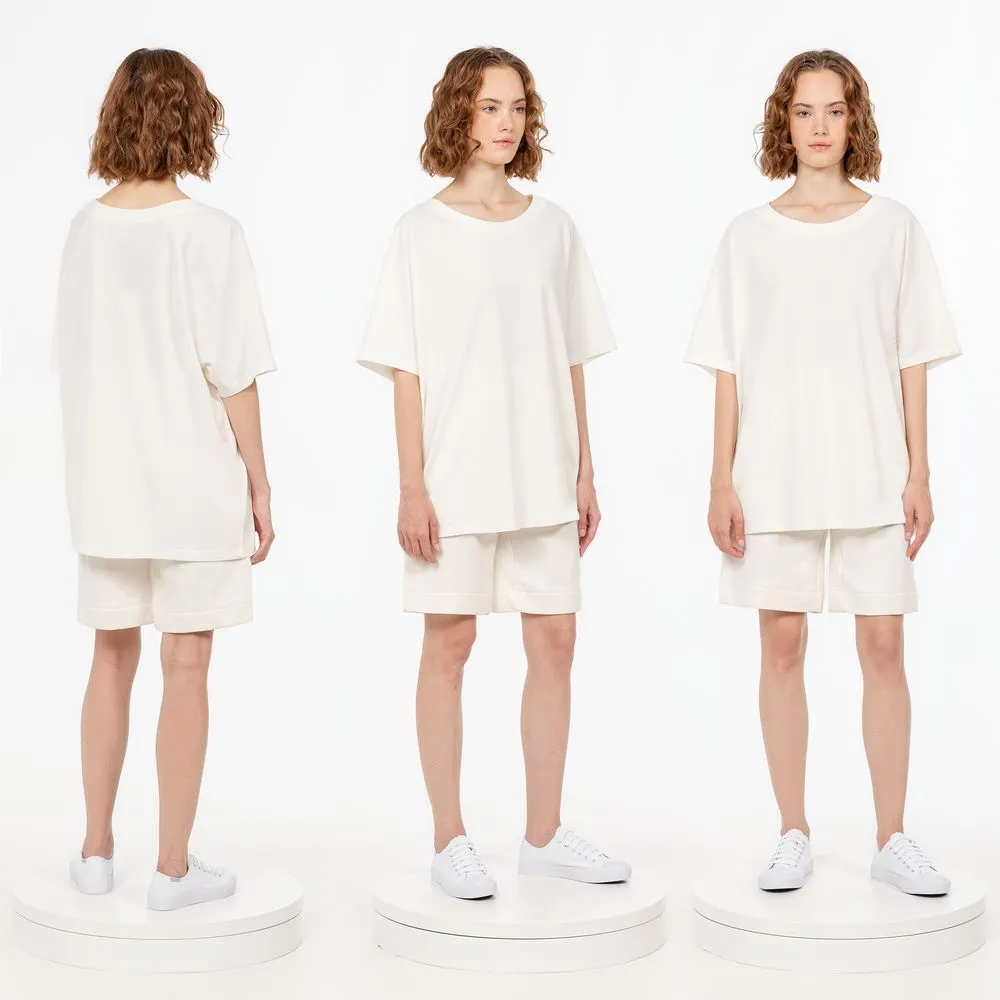 Футболка унисекс T2, молочно-белая, размер XL/XXL заказать онлайн с вашим дизайном на заказ в Москве и области