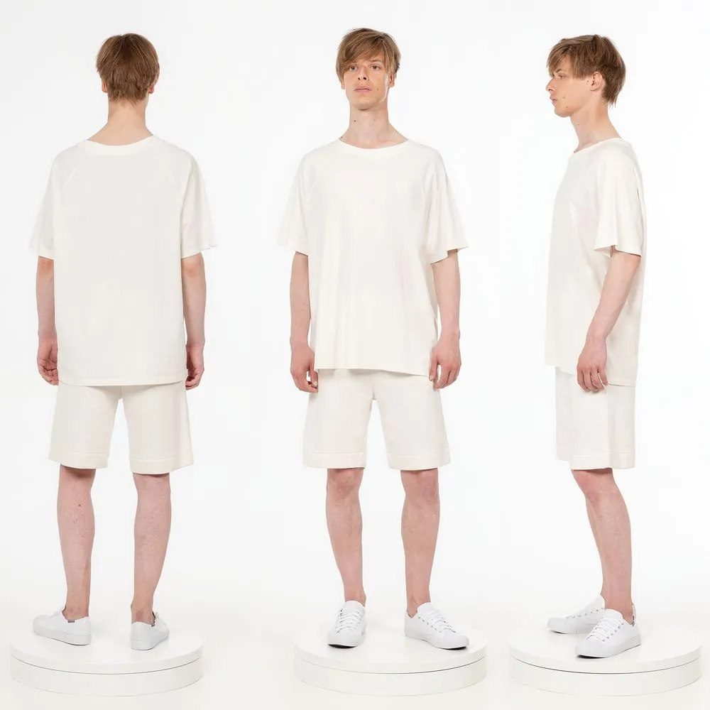 Футболка унисекс T2, молочно-белая, размер XL/XXL заказать онлайн с вашим дизайном на заказ в Москве и области