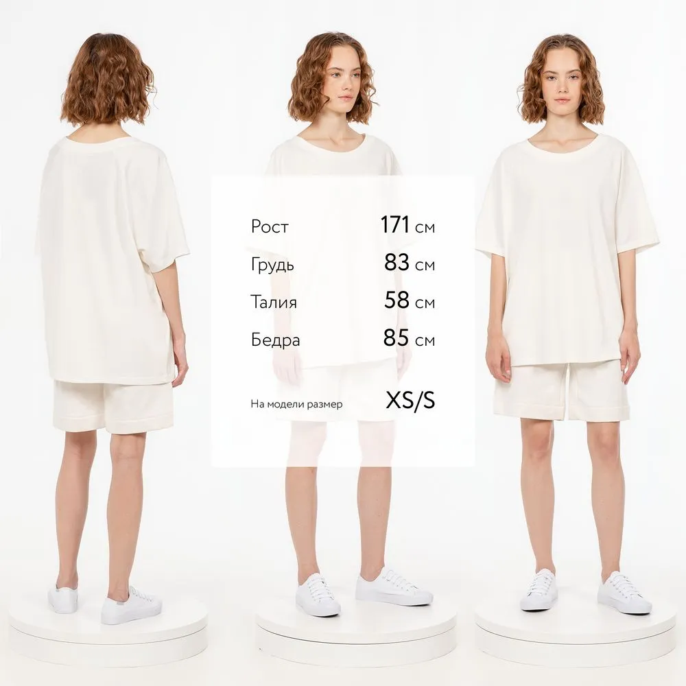 Футболка унисекс T2, молочно-белая, размер XL/XXL заказать онлайн с вашим дизайном на заказ в Москве и области