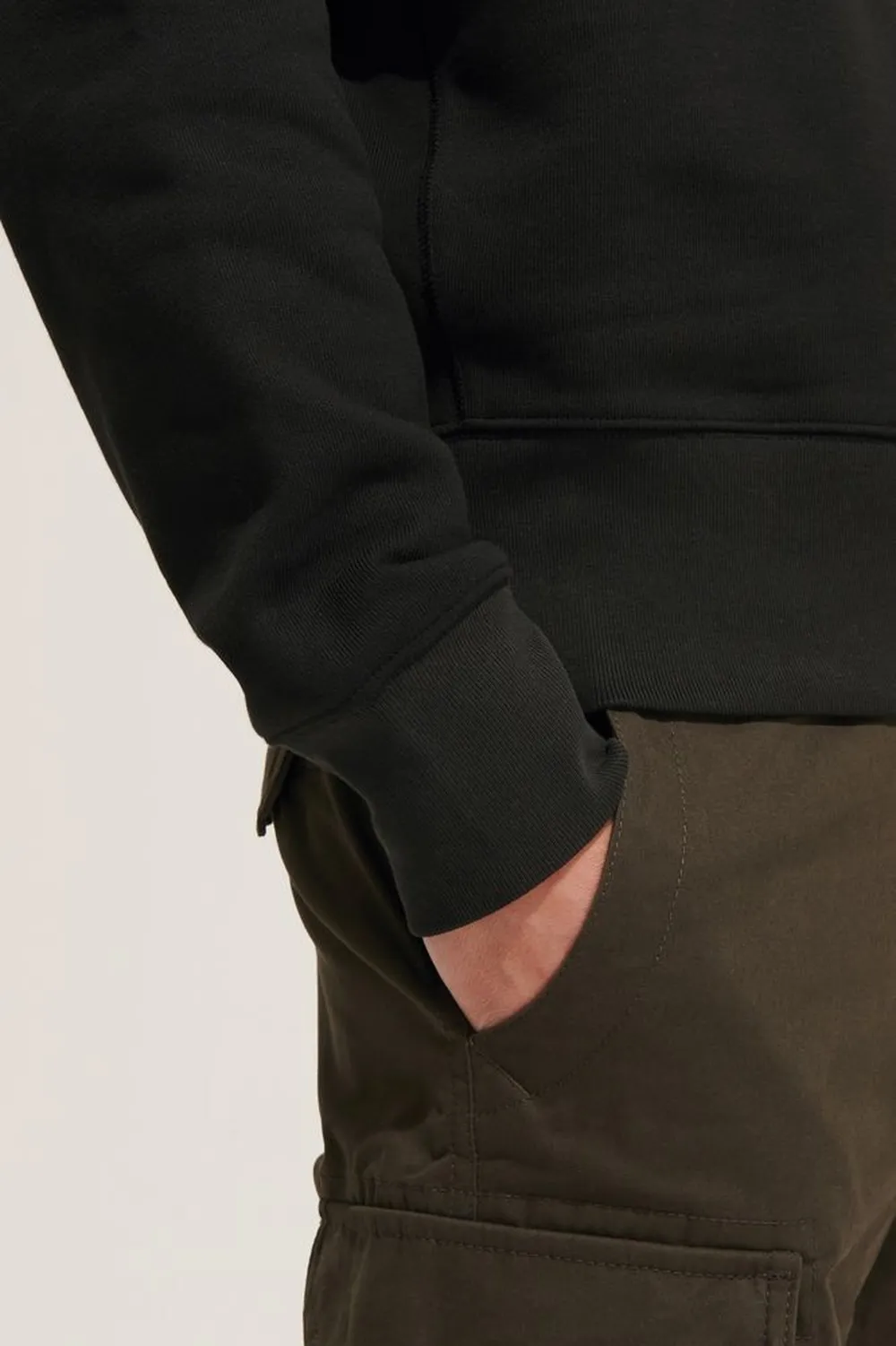 Свитшот унисекс Authentic, черный, размер L заказать онлайн с вашим дизайном на заказ в Москве и области