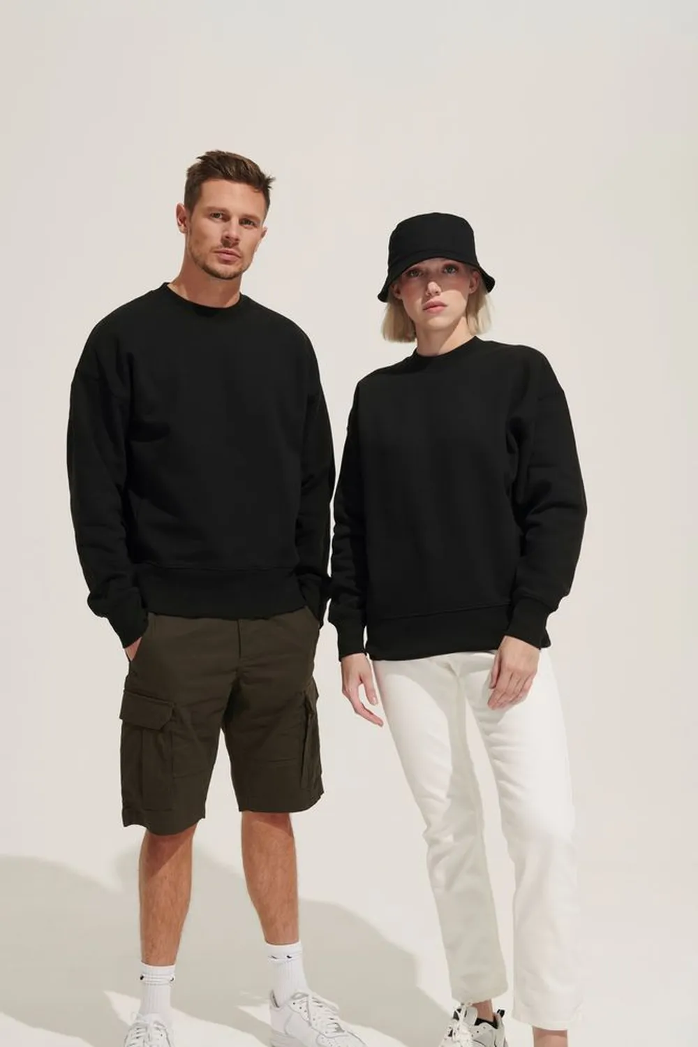 Свитшот унисекс Authentic, черный, размер XXL заказать онлайн с вашим дизайном на заказ в Москве и области
