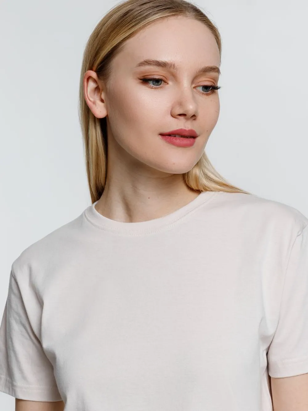 Футболка унисекс T-Bolka 160, молочно-белая заказать онлайн с вашим дизайном на заказ в Москве и области