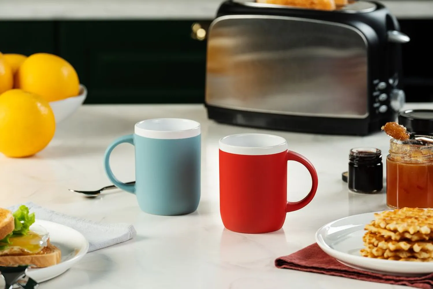 Кружка Borde, красная заказать онлайн с вашим дизайном на заказ в Москве и области