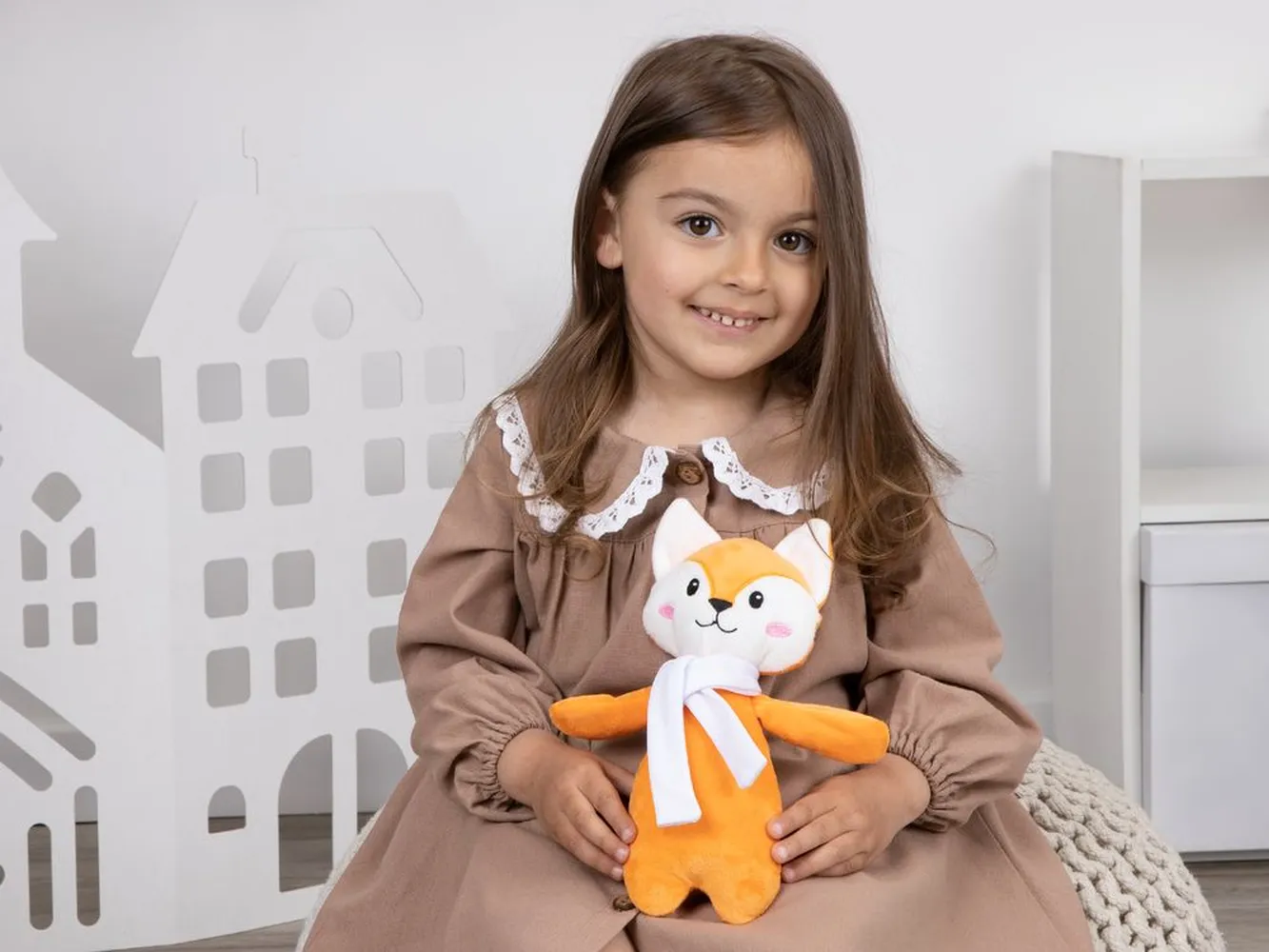 Мягкая игрушка Beastie Toys, лисенок с белым шарфом заказать онлайн с вашим дизайном на заказ в Москве и области