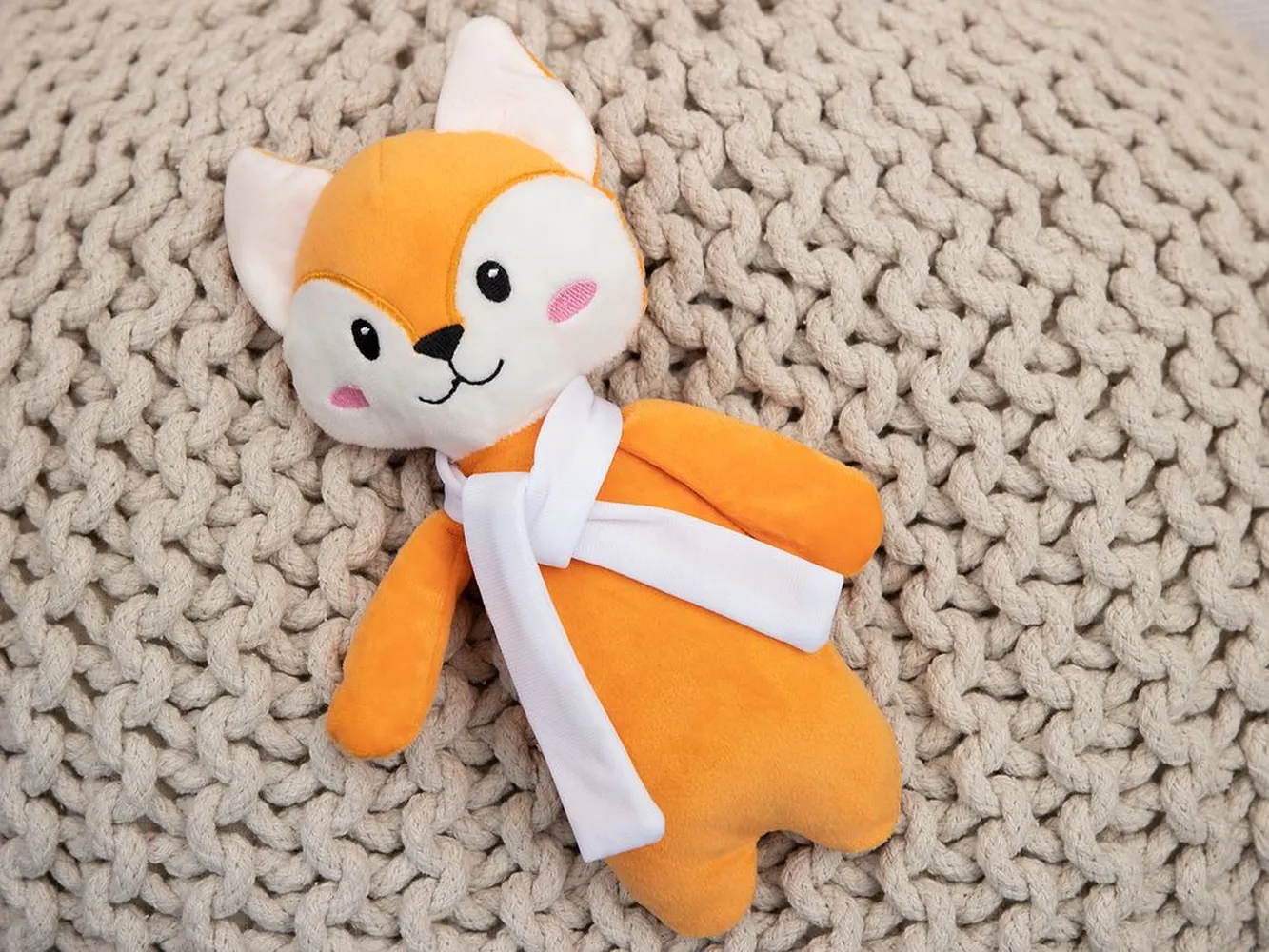 Мягкая игрушка Beastie Toys, лисенок с белым шарфом заказать онлайн с вашим дизайном на заказ в Москве и области