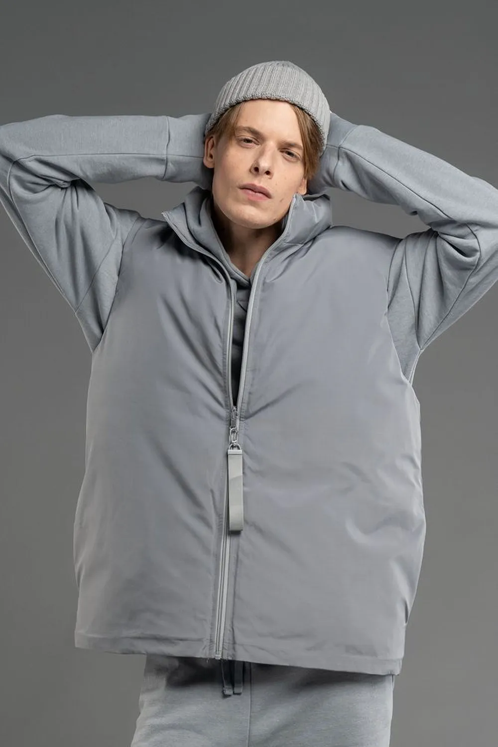 Жилет двусторонний V2, серый, размер 3XL/4XL заказать онлайн с вашим дизайном на заказ в Москве и области