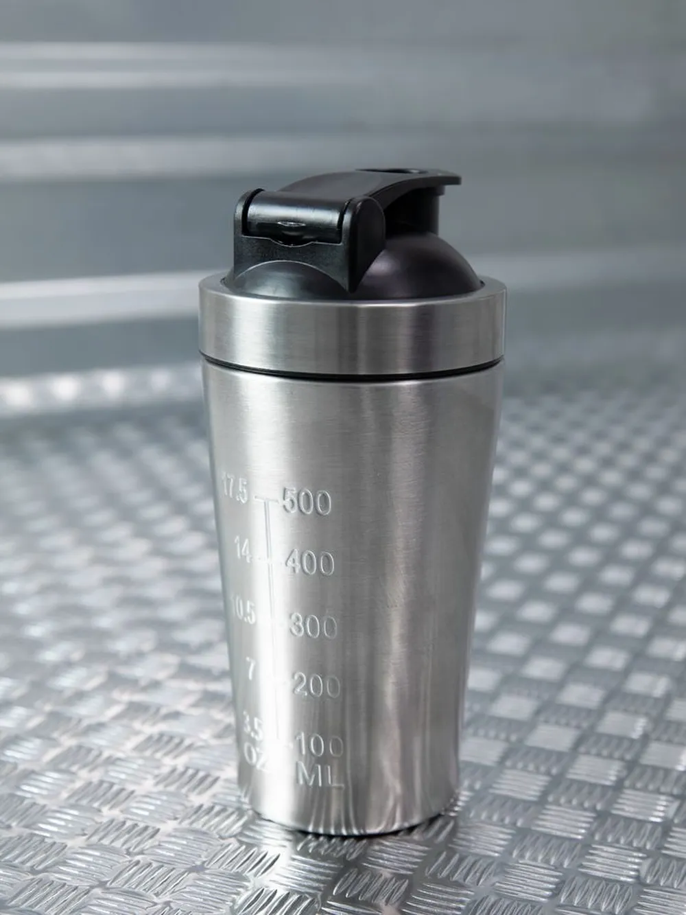 Спортивный шейкер Hard Work заказать онлайн с вашим дизайном на заказ в Москве и области