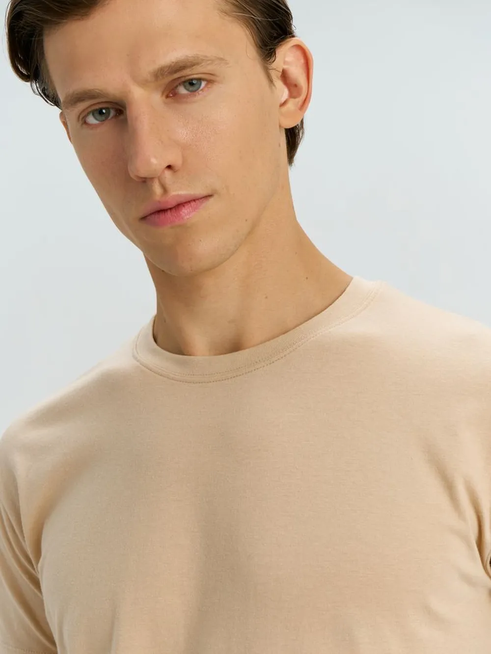 Футболка Regent 150 бежевая (песок), размер XS заказать онлайн с вашим дизайном на заказ в Москве и области