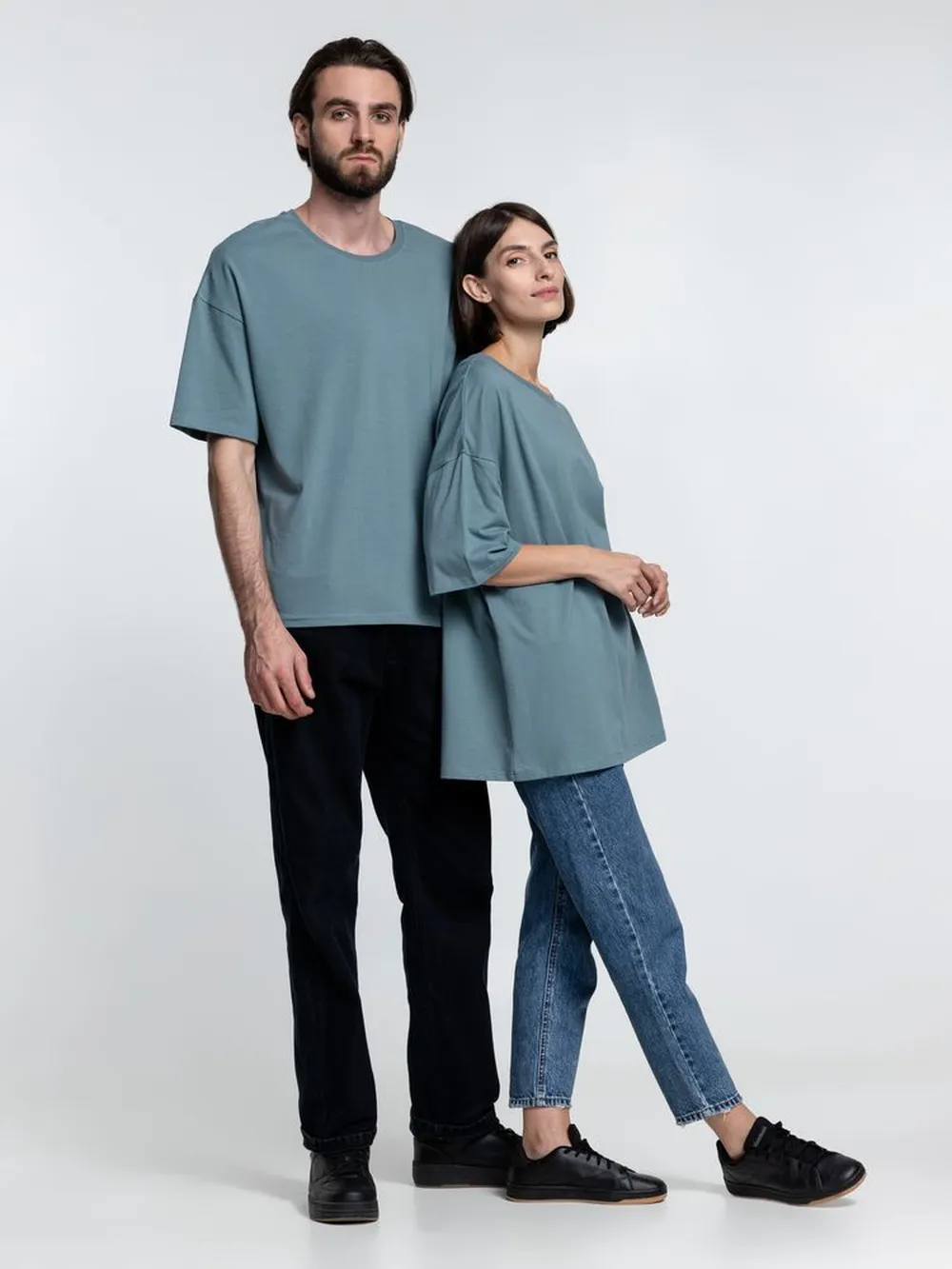 Футболка унисекс оверсайз Crosstown, серо-зеленая, размер M заказать онлайн с вашим дизайном на заказ в Москве и области