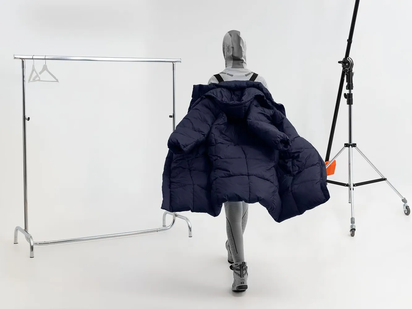 Пуховик унисекс Kapsula, серый заказать онлайн с вашим дизайном на заказ в Москве и области