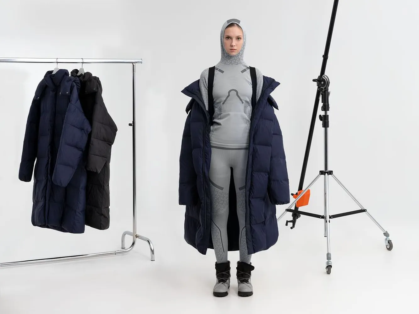 Пуховик унисекс Kapsula, серый заказать онлайн с вашим дизайном на заказ в Москве и области