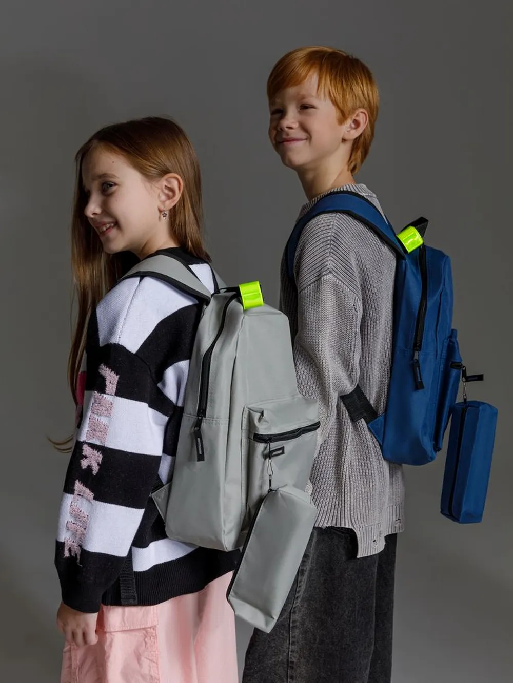 Детский рюкзак Base Kids с пеналом, серый заказать онлайн с вашим дизайном на заказ в Москве и области