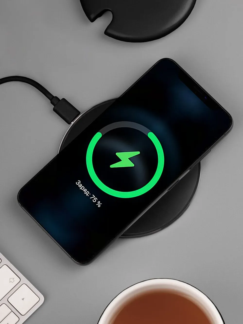 Кружка с подогревом и беспроводной зарядкой Dual Base ver. 2.0 Matt, черная заказать онлайн с вашим дизайном на заказ в Москве и области