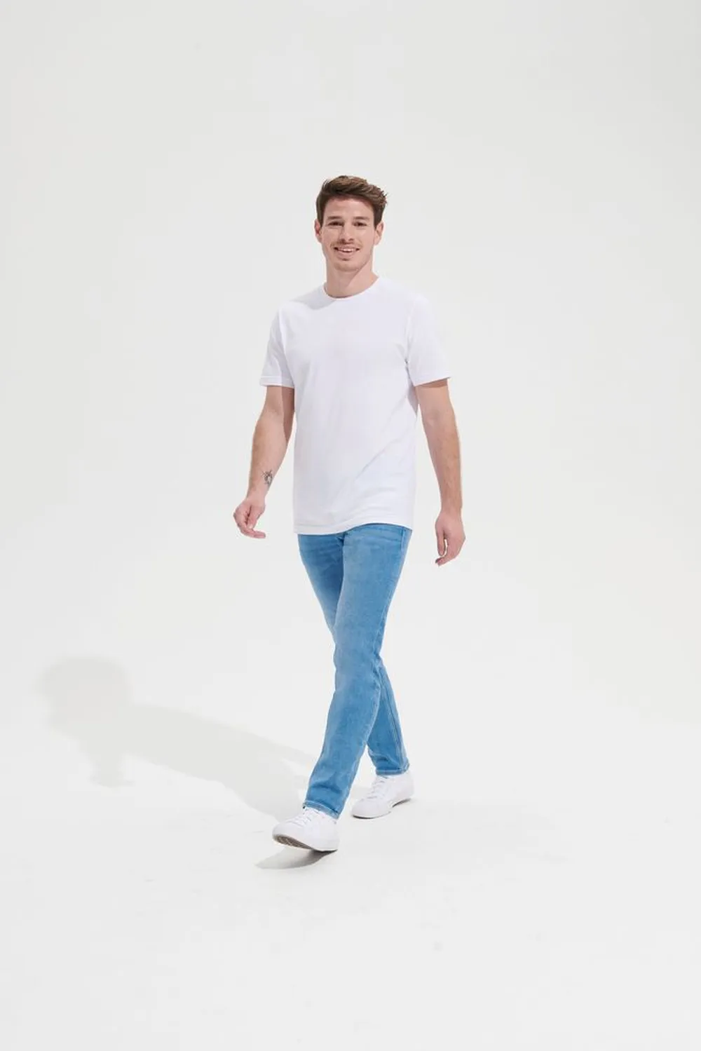 Футболка унисекс Tuner, белая (белоснежная), размер L заказать онлайн с вашим дизайном на заказ в Москве и области