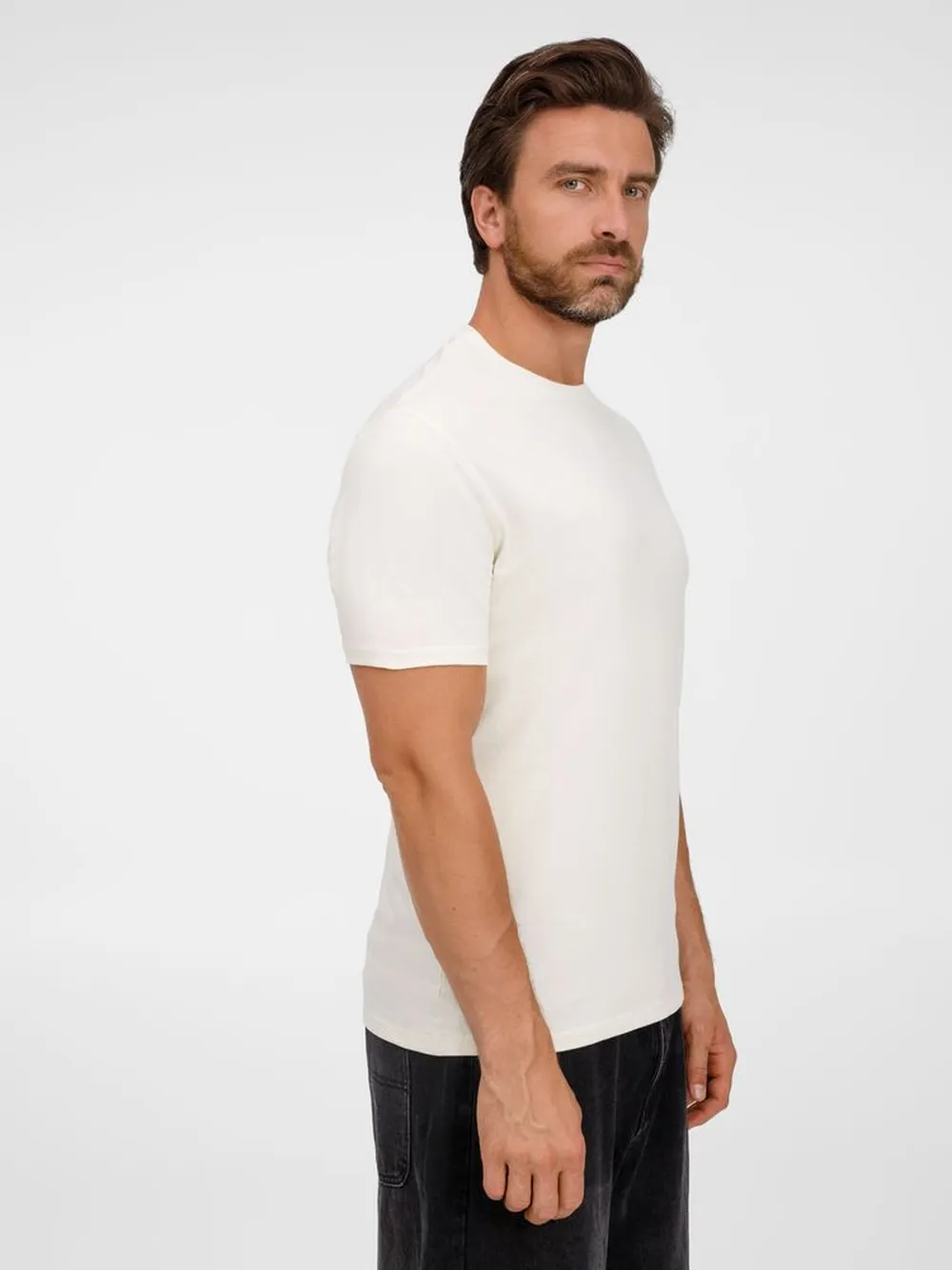 Футболка унисекс Legend, молочно-белая, размер XS заказать онлайн с вашим дизайном на заказ в Москве и области