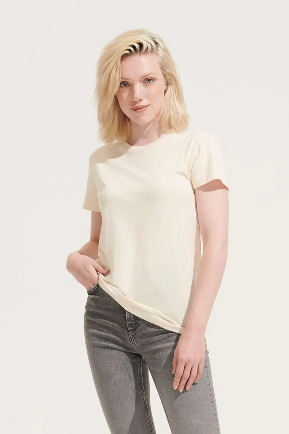 Футболка унисекс Re Crusader, серый меланж, размер 4XL заказать онлайн с вашим дизайном на заказ в Москве и области